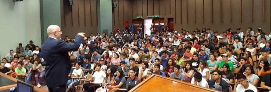 Historia del Instituto Salvador